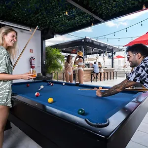  Hostel Digital Nomads & Coliving