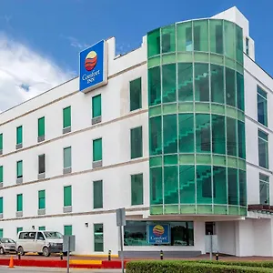 Otel Comfort Aeropuerto, Cancun