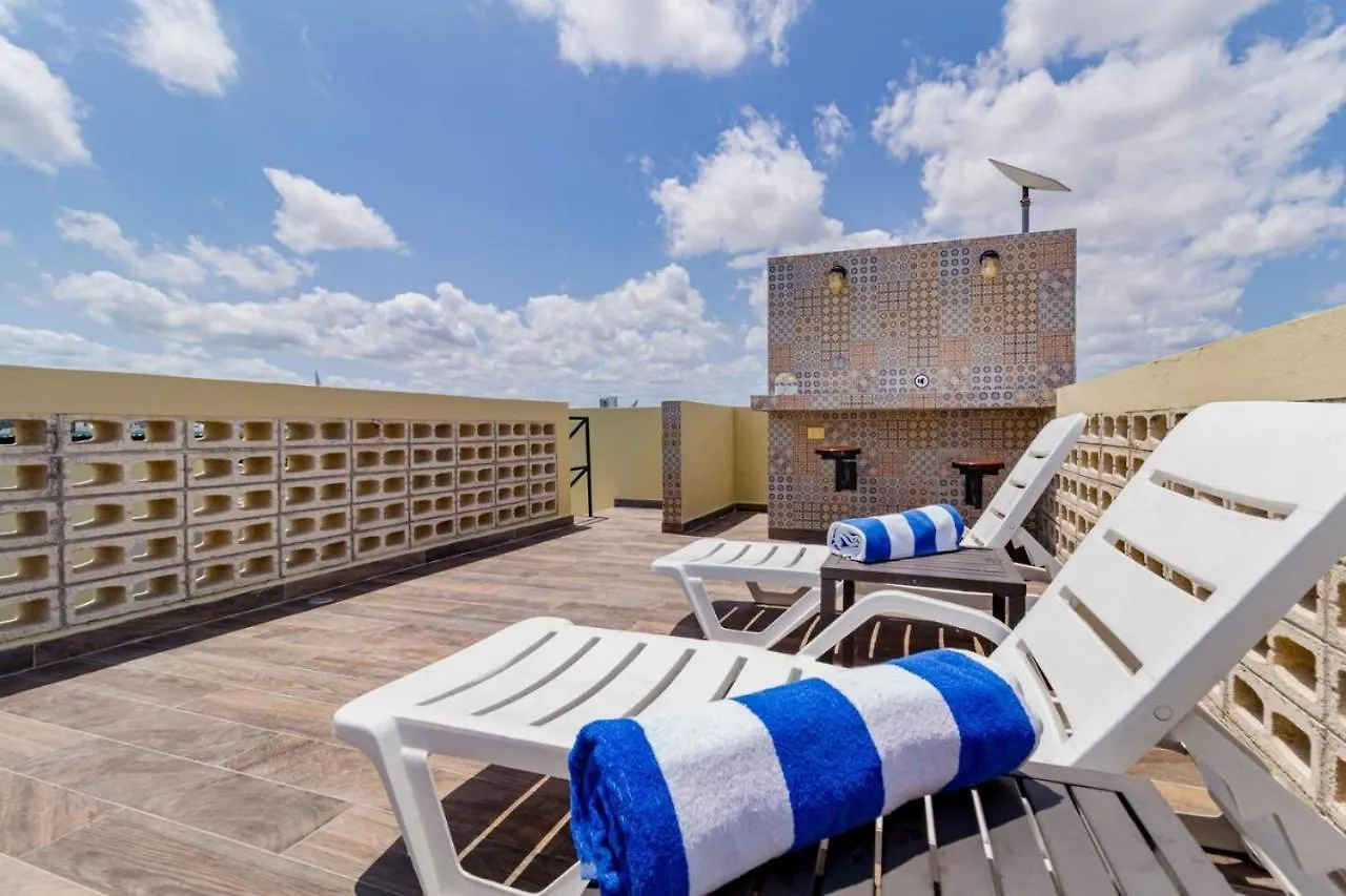Studio Apartment Close To The Beach-Starlink Wifi Cancún