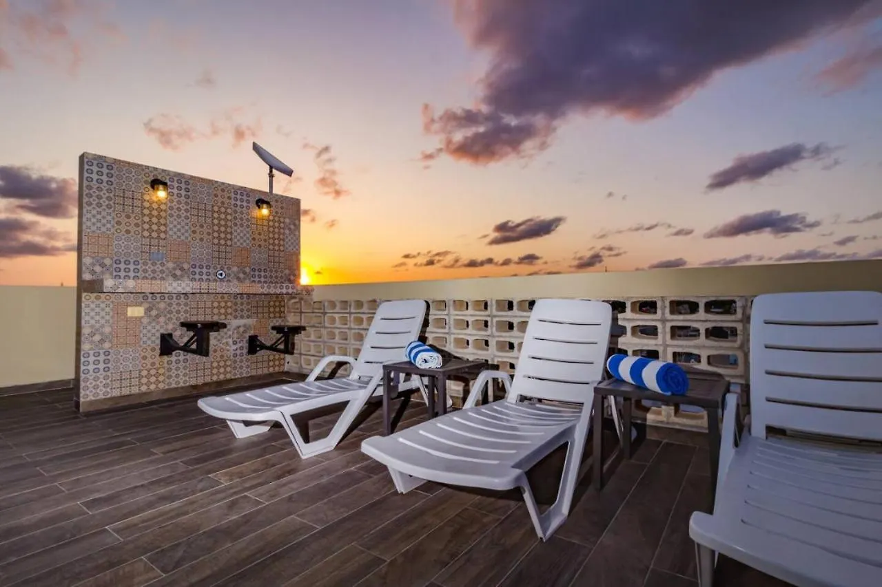 Studio Apartment Close To The Beach-Starlink Wifi Cancún